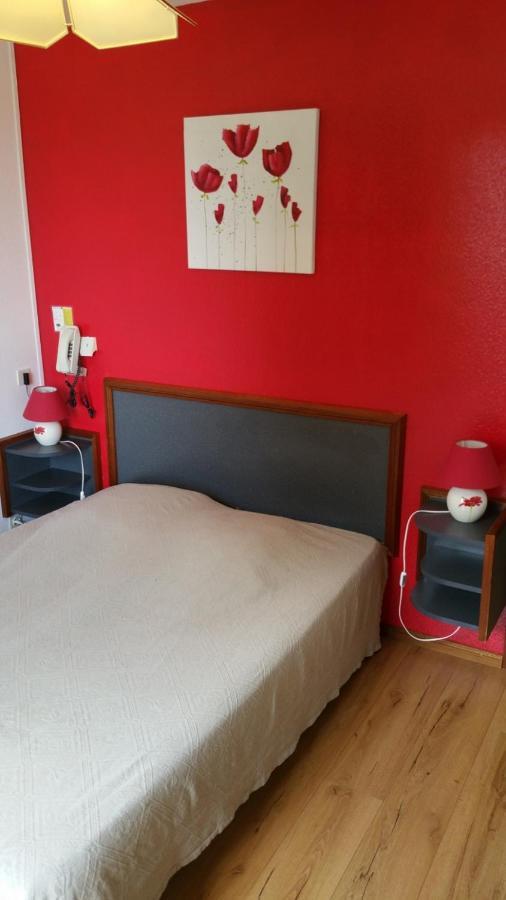 Le Magiot Hotel Montliot-et-Courcelles Eksteriør billede