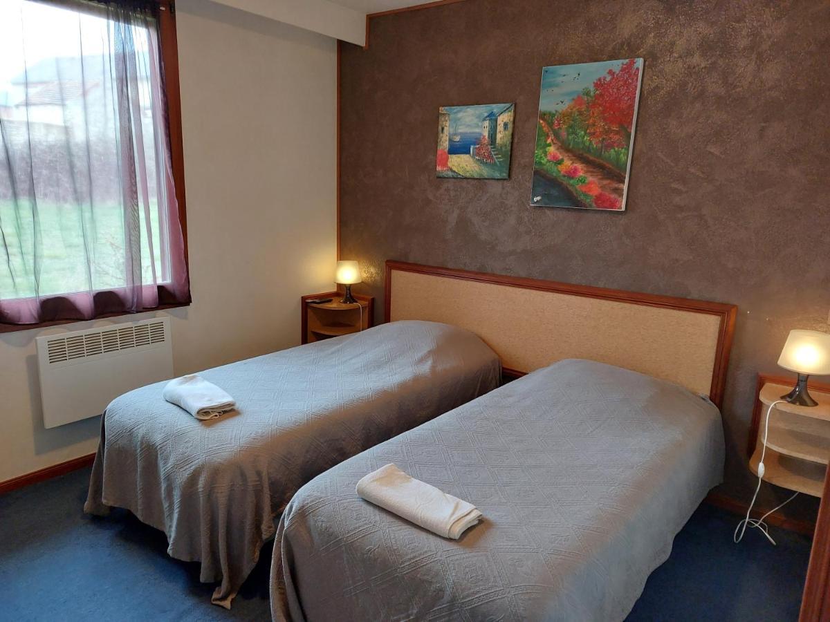 Le Magiot Hotel Montliot-et-Courcelles Eksteriør billede