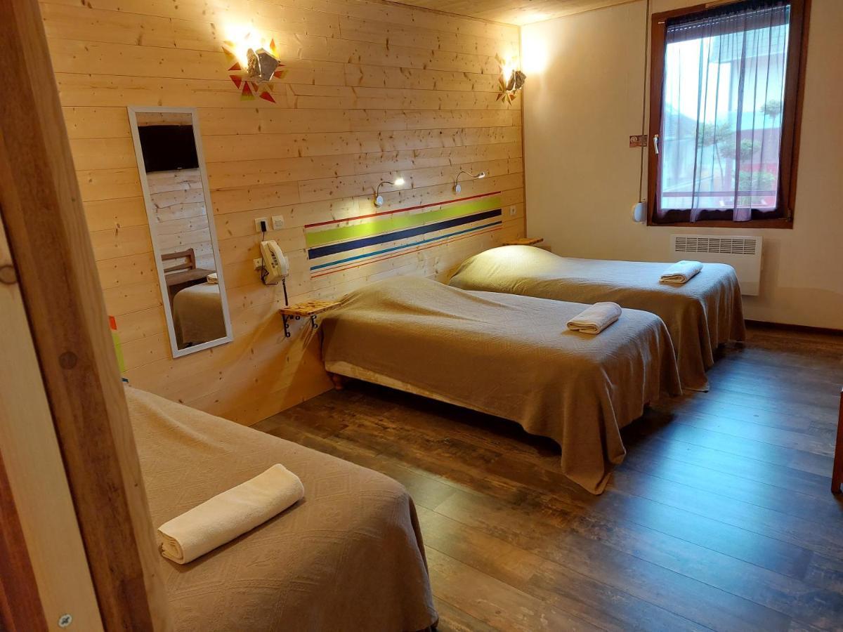 Le Magiot Hotel Montliot-et-Courcelles Eksteriør billede