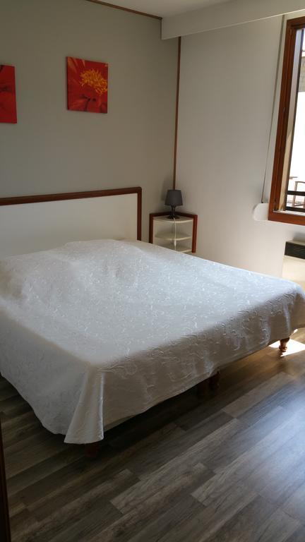 Le Magiot Hotel Montliot-et-Courcelles Værelse billede